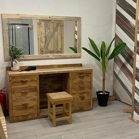 Cozy Design Flat In The Heart Of Antalya