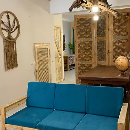 Cozy Design Flat In The Heart Of *