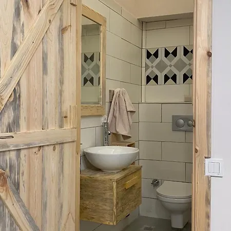 Cozy Design Flat In The Heart Of דירה אנטליה