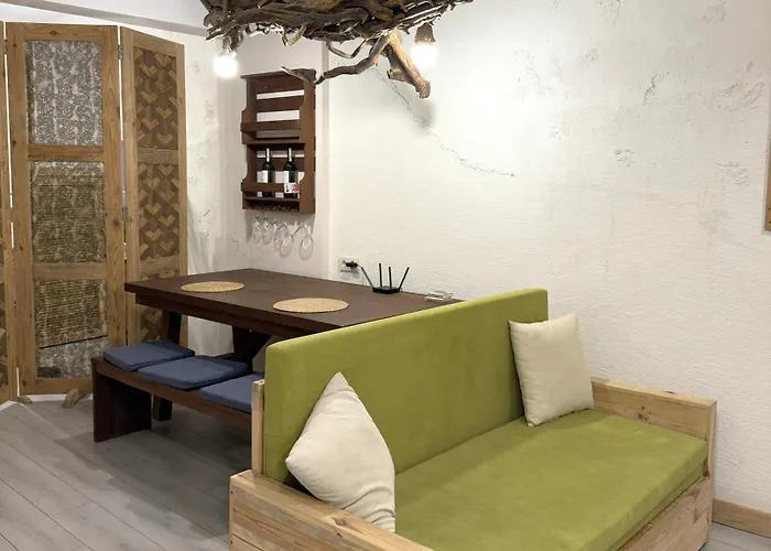 Cozy Design Flat In The Heart Of *